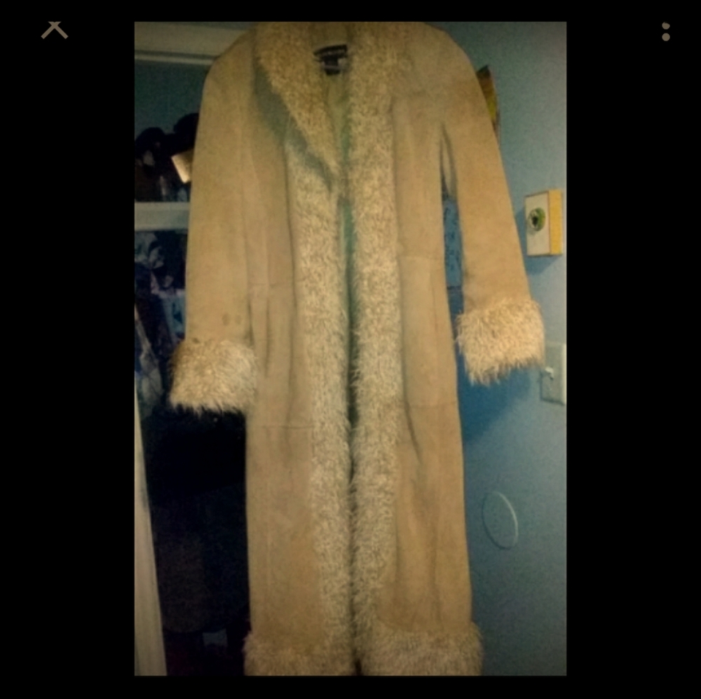 "*almost*4'0 ft"Professional leather jacket